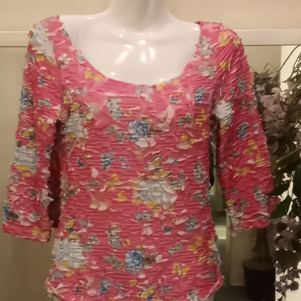 Karen Kane Butterfly 🦋 Nylon Top